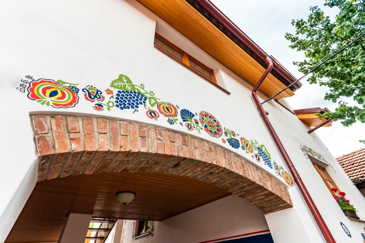 Penzion Hluk Exterior foto